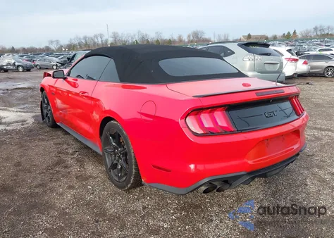2018 Ford Mustang Gt Premium z USA, uszkodzony, nr VIN 1FATP8FF1J5106065
